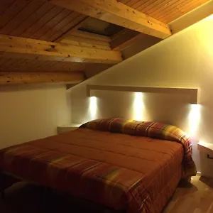 Hébergement de vacances Vesta, Villasmundo
